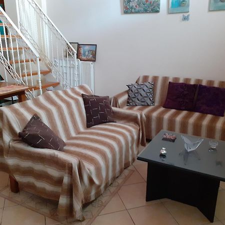 Tzil Home Kyparissia Exteriér fotografie