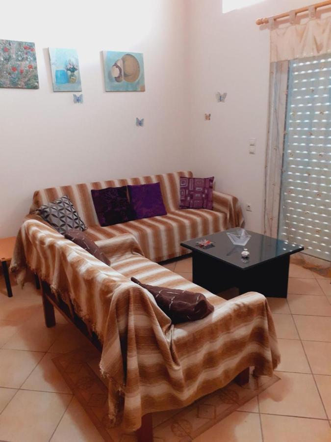 Tzil Home Kyparissia Exteriér fotografie