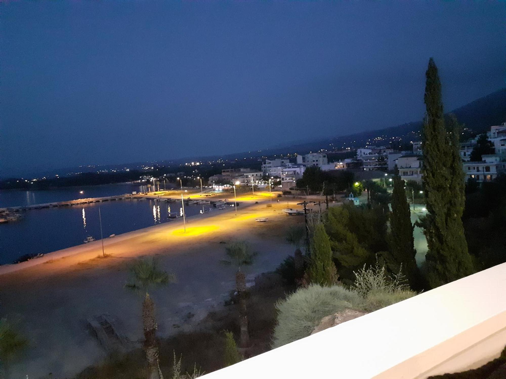 Tzil Home Kyparissia Exteriér fotografie